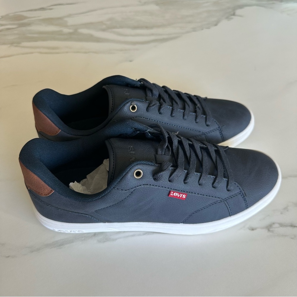 Levi's Men's Navy Sneakers